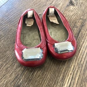 VGUC / GUC Sz 5 Gap Red Flats with Gem